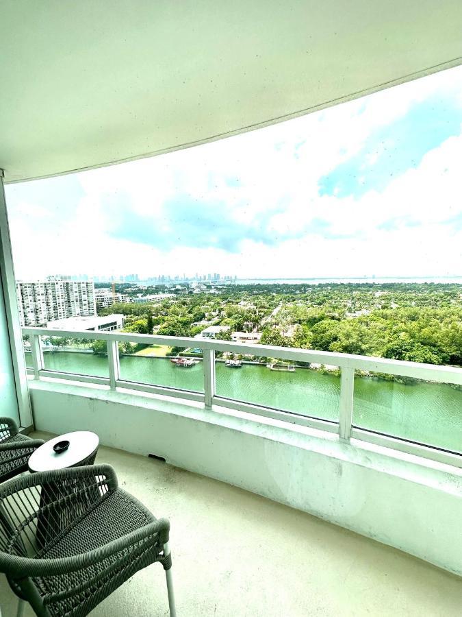 Fontainebleau Miami Beach,Tresor Kültér fotó