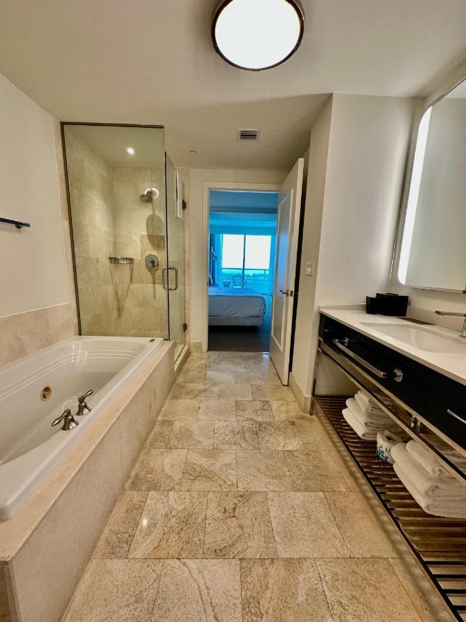 Fontainebleau Miami Beach,Tresor Kültér fotó