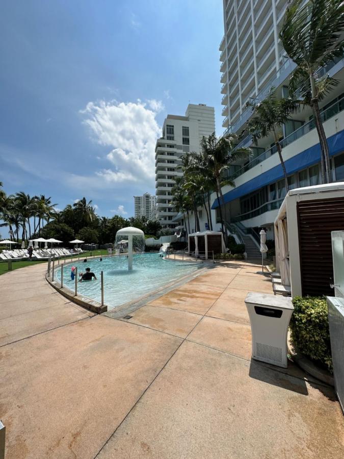 Fontainebleau Miami Beach,Tresor Kültér fotó